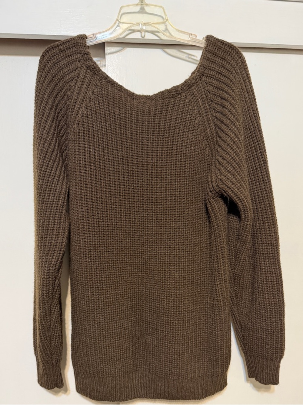 Women’s Brown Knit soft acrylic Sweater - size large